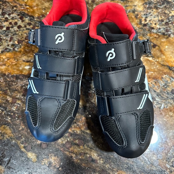 Peloton cycle shoes - Picture 1 of 5